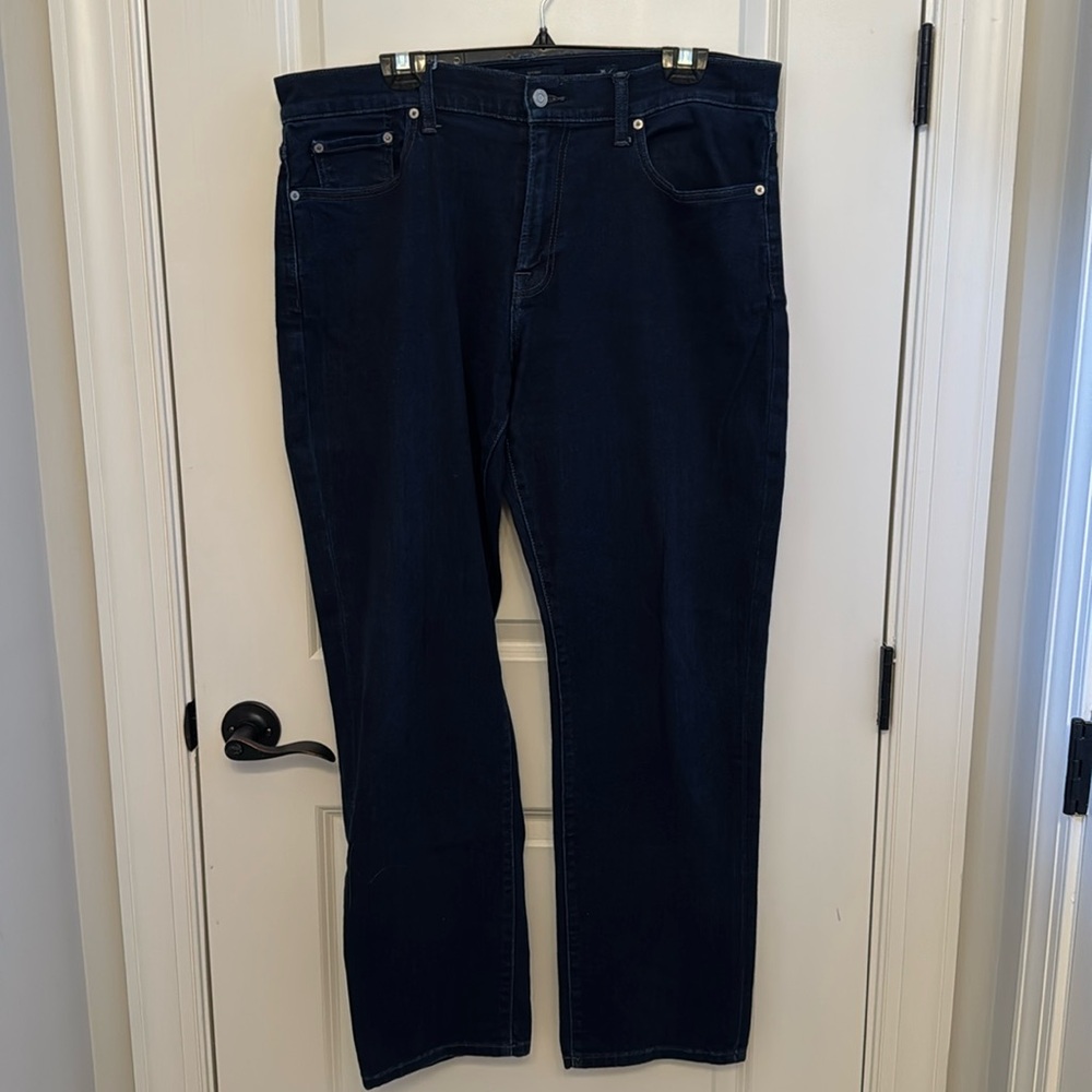 Lucky Brand blue jeans